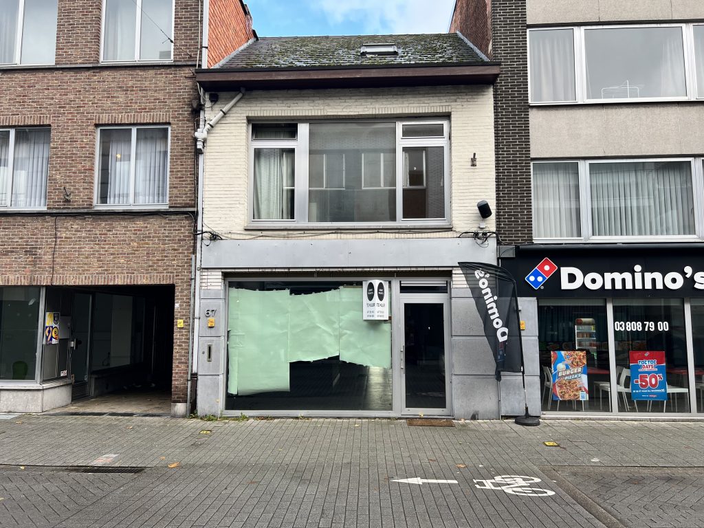 Boomstraat 67 - Bornem Handelspand met woonst